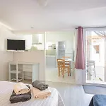 D'hotes Chantal Hereaudeau Bed & Breakfast Ars-en-Ré
