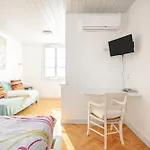 D'hotes Chantal Hereaudeau Bed & Breakfast Ars-en-Ré
