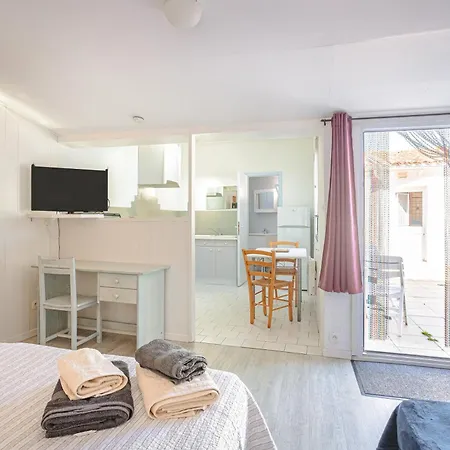 D'hotes Chantal Hereaudeau Bed & Breakfast Ars-en-Ré