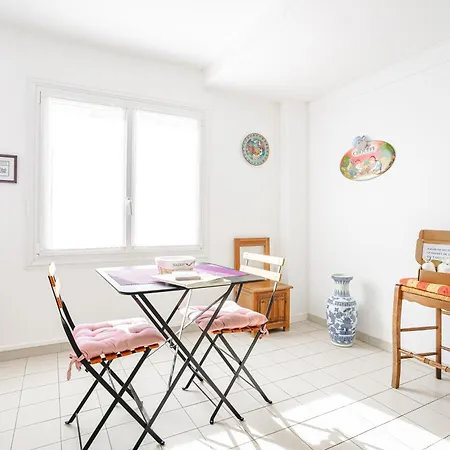 Oda ve Kahvaltı D'hotes Chantal Heraudeau 3*